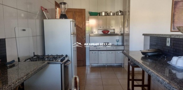Casa com piscina no centro da Serra do Cipó