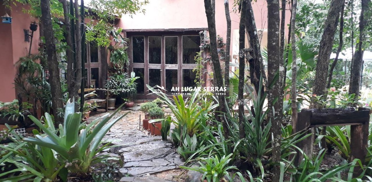Linda casa a venda, exclusiva e reservada – Serra do Cipó